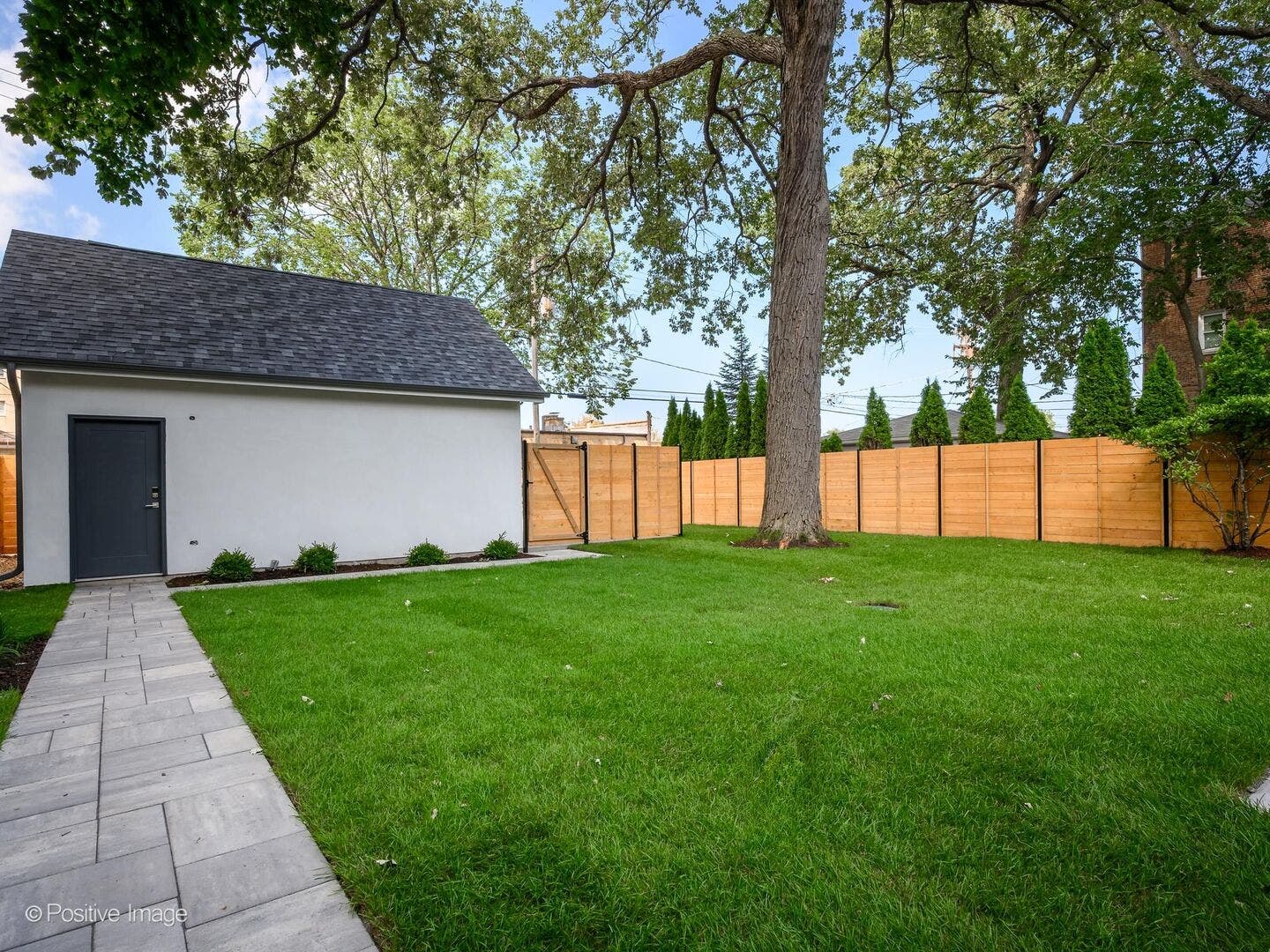 414 Laurel Avenue, Wilmette, IL 60091 414 Laurel Avenue, Wilmette, IL 60091