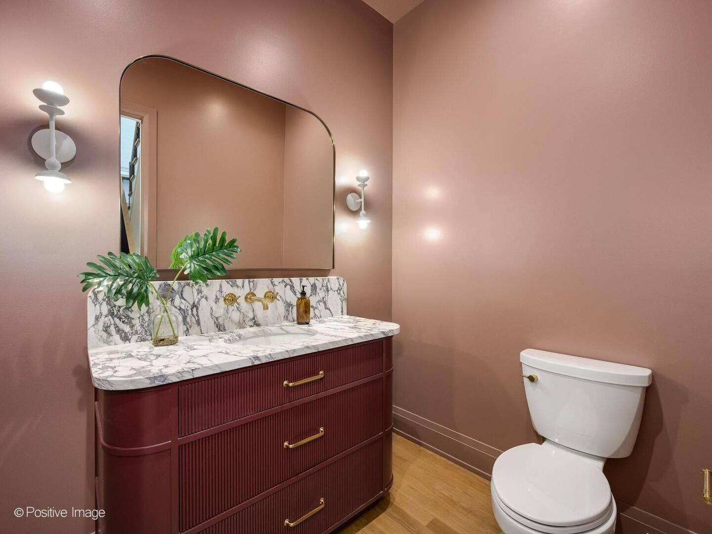 414 Laurel Avenue, Wilmette, IL 60091 414 Laurel Avenue, Wilmette, IL 60091