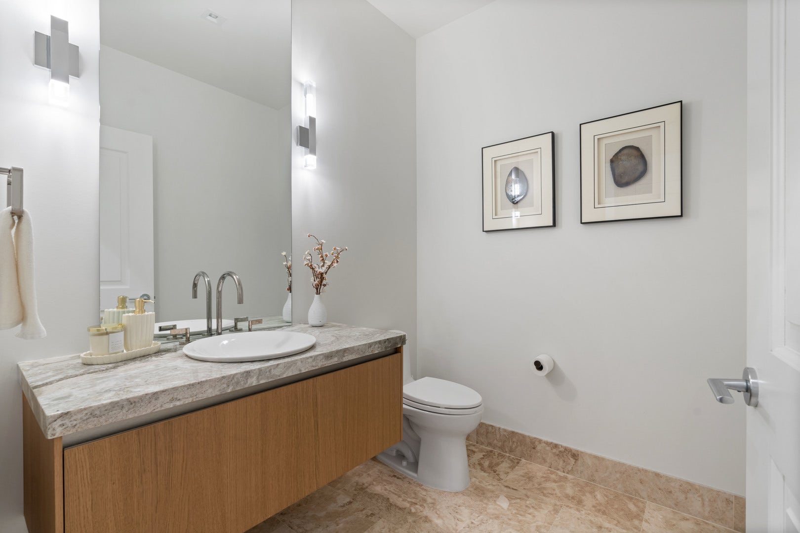 363 E Wacker Drive, #2106, Chicago, IL 60601