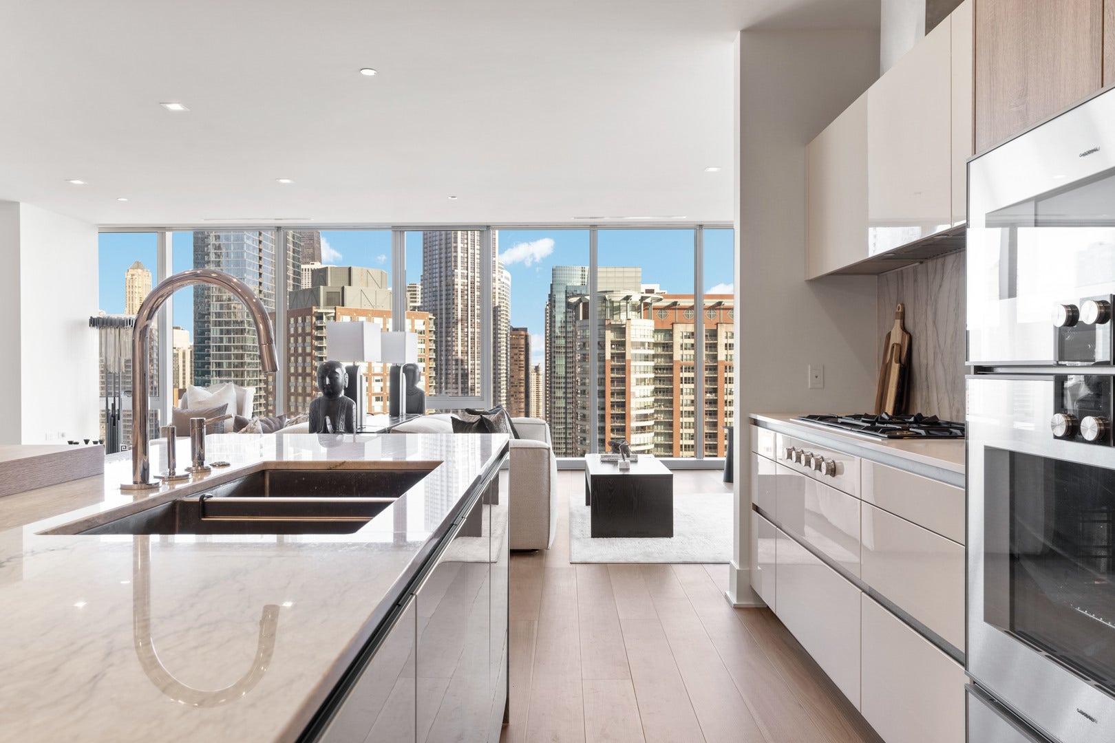 363 E Wacker Drive, #2106, Chicago, IL 60601