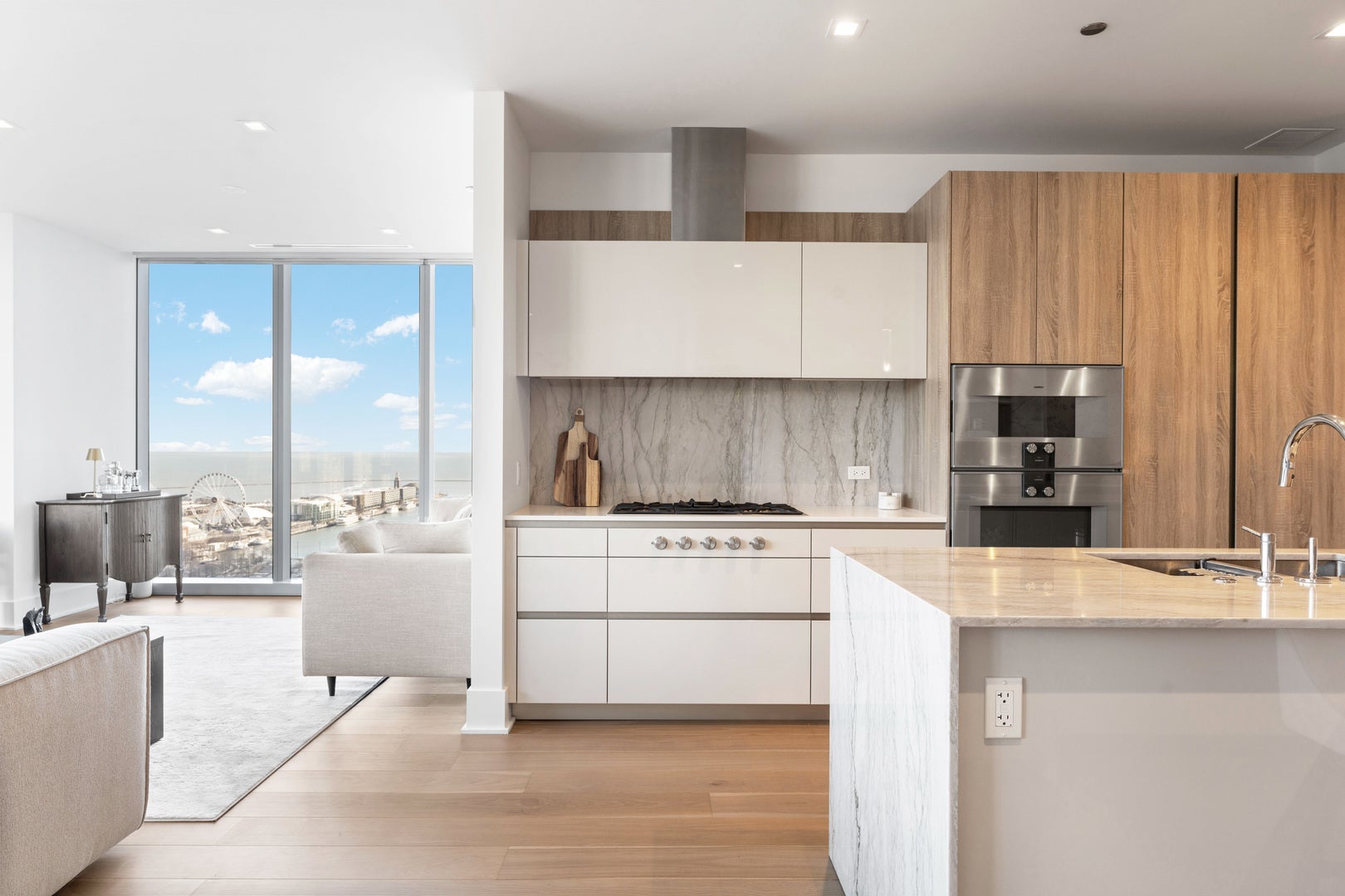 363 E Wacker Drive, #2106, Chicago, IL 60601