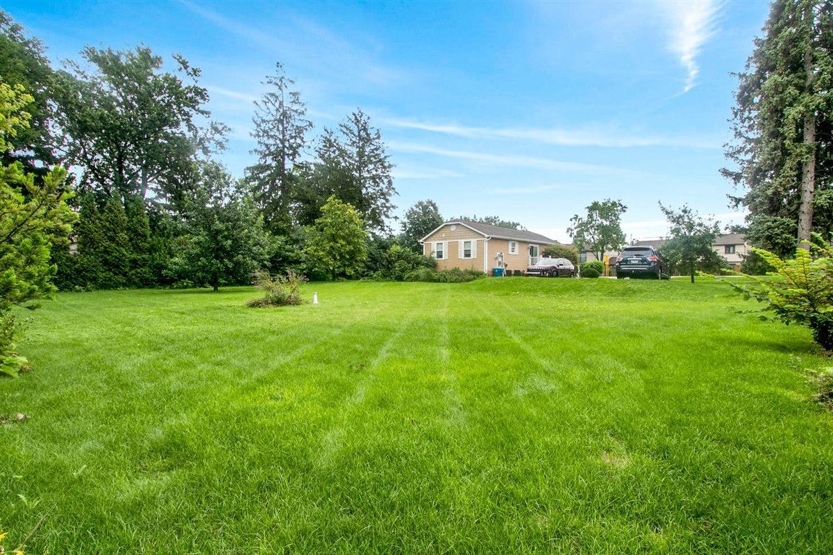 1720 63rd Street, Downers Grove, IL 60516 1720 63rd Street, Downers Grove, IL 60516