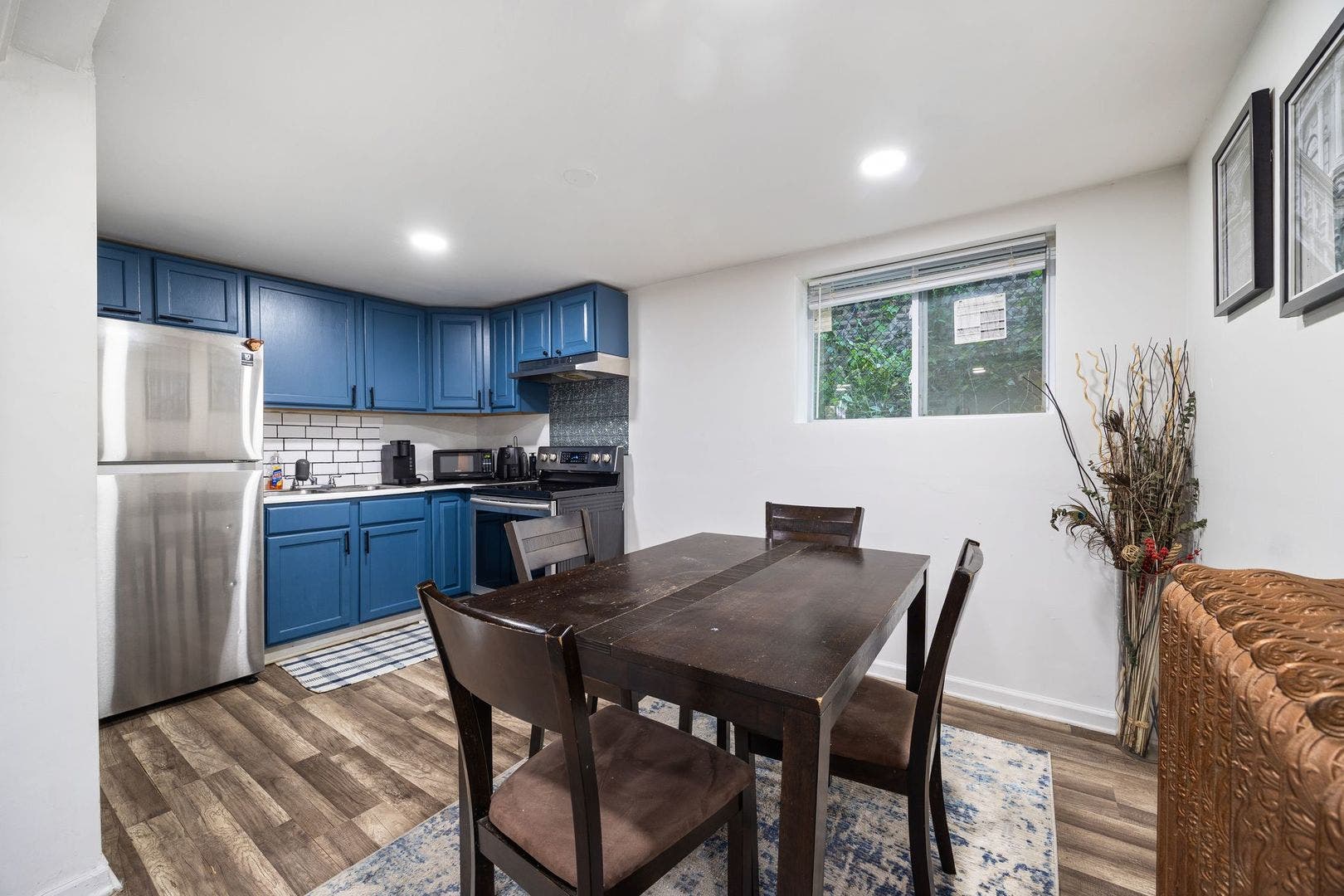 5412 N Western Avenue, Chicago, IL 60625 5412 N Western Avenue, Chicago, IL 60625