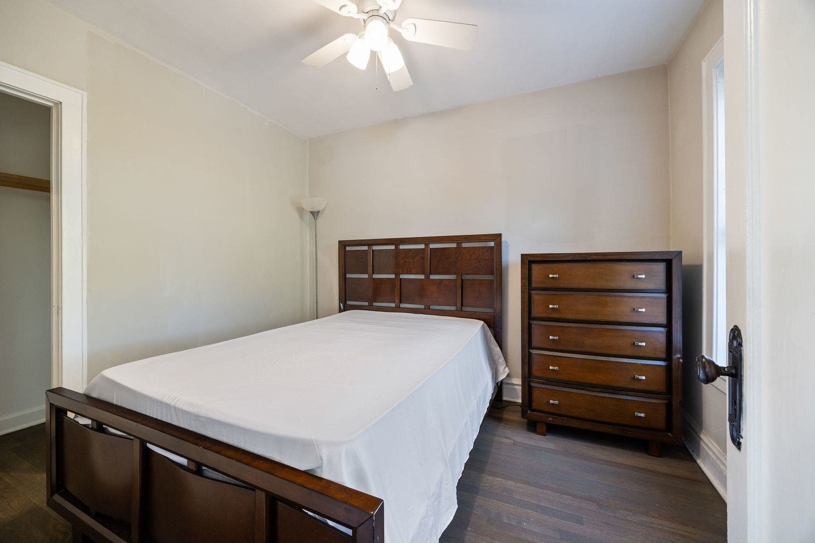 5412 N Western Avenue, Chicago, IL 60625 5412 N Western Avenue, Chicago, IL 60625