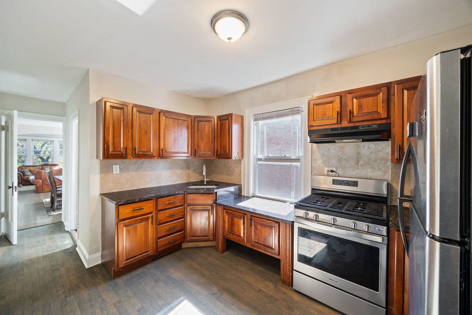 5412 N Western Avenue, Chicago, IL 60625 5412 N Western Avenue, Chicago, IL 60625