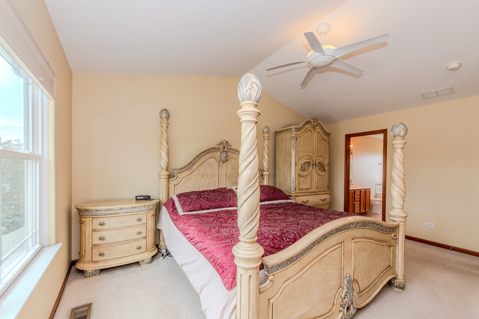 711 Silver Fox Drive, Joliet, IL 60431 711 Silver Fox Drive, Joliet, IL 60431