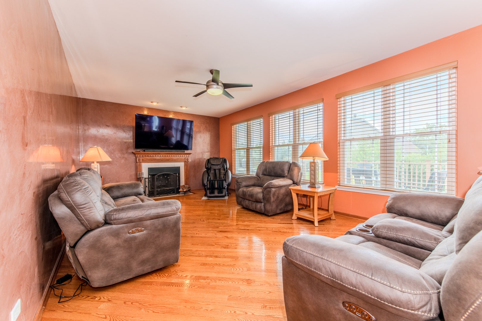 711 Silver Fox Drive, Joliet, IL 60431 711 Silver Fox Drive, Joliet, IL 60431
