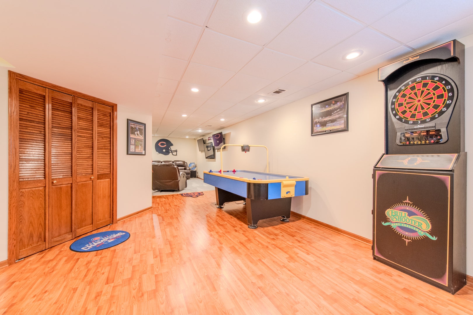 711 Silver Fox Drive, Joliet, IL 60431 711 Silver Fox Drive, Joliet, IL 60431