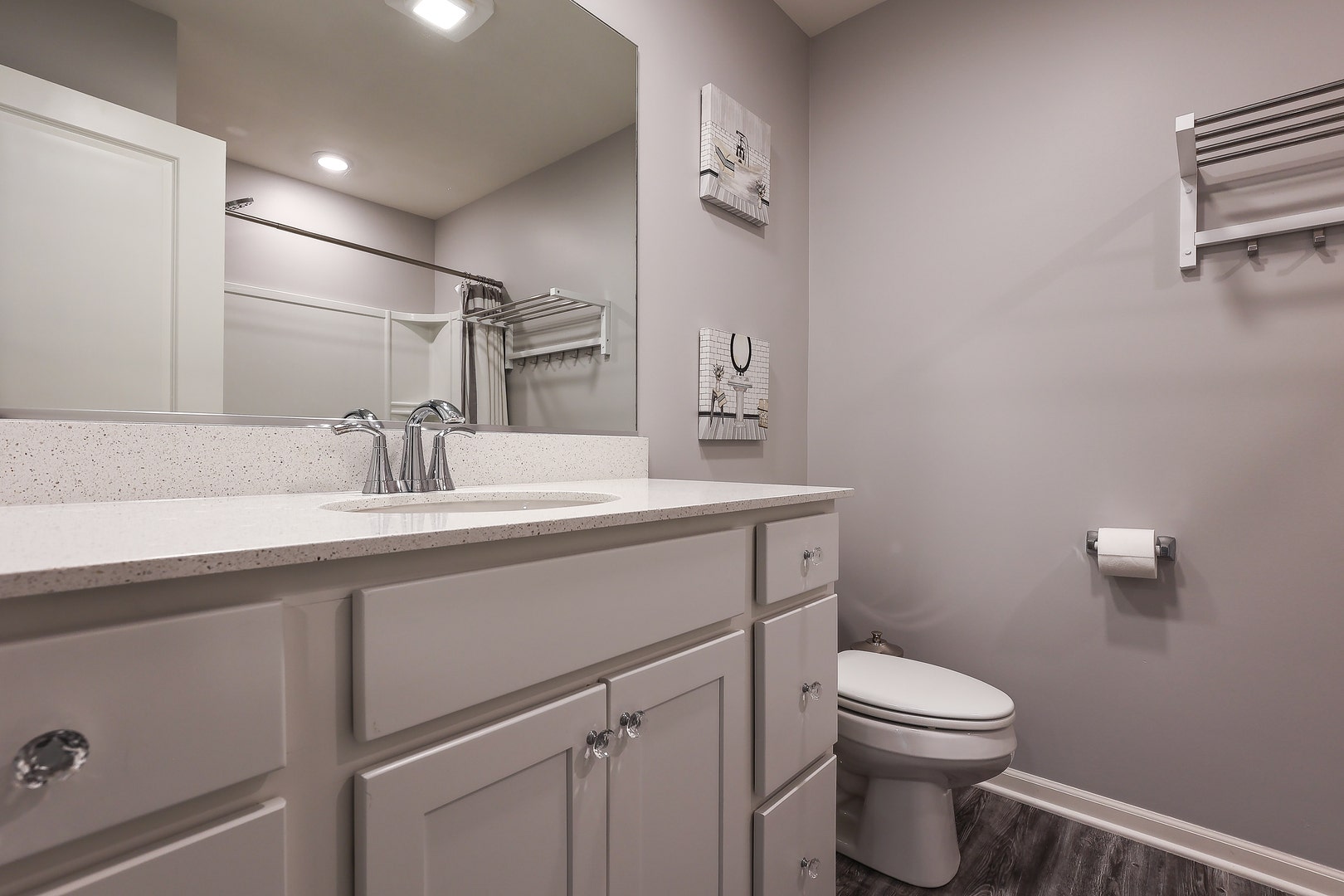 3626 Emerald Road, Elgin, IL 60124 3626 Emerald Road, Elgin, IL 60124