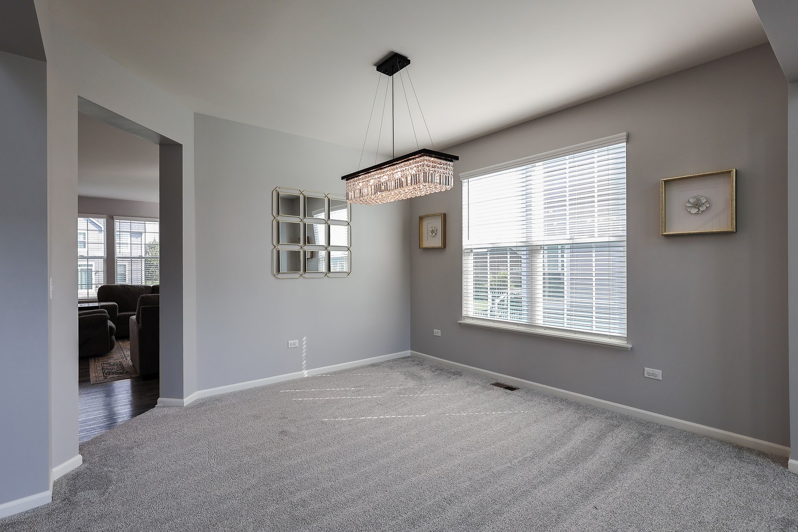 3626 Emerald Road, Elgin, IL 60124 3626 Emerald Road, Elgin, IL 60124
