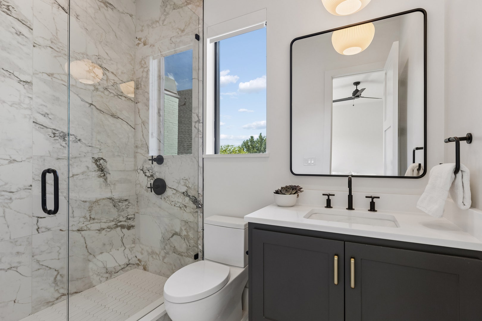 4046 Clover Lane, Dallas, TX 75220 4046 Clover Lane, Dallas, TX 75220
