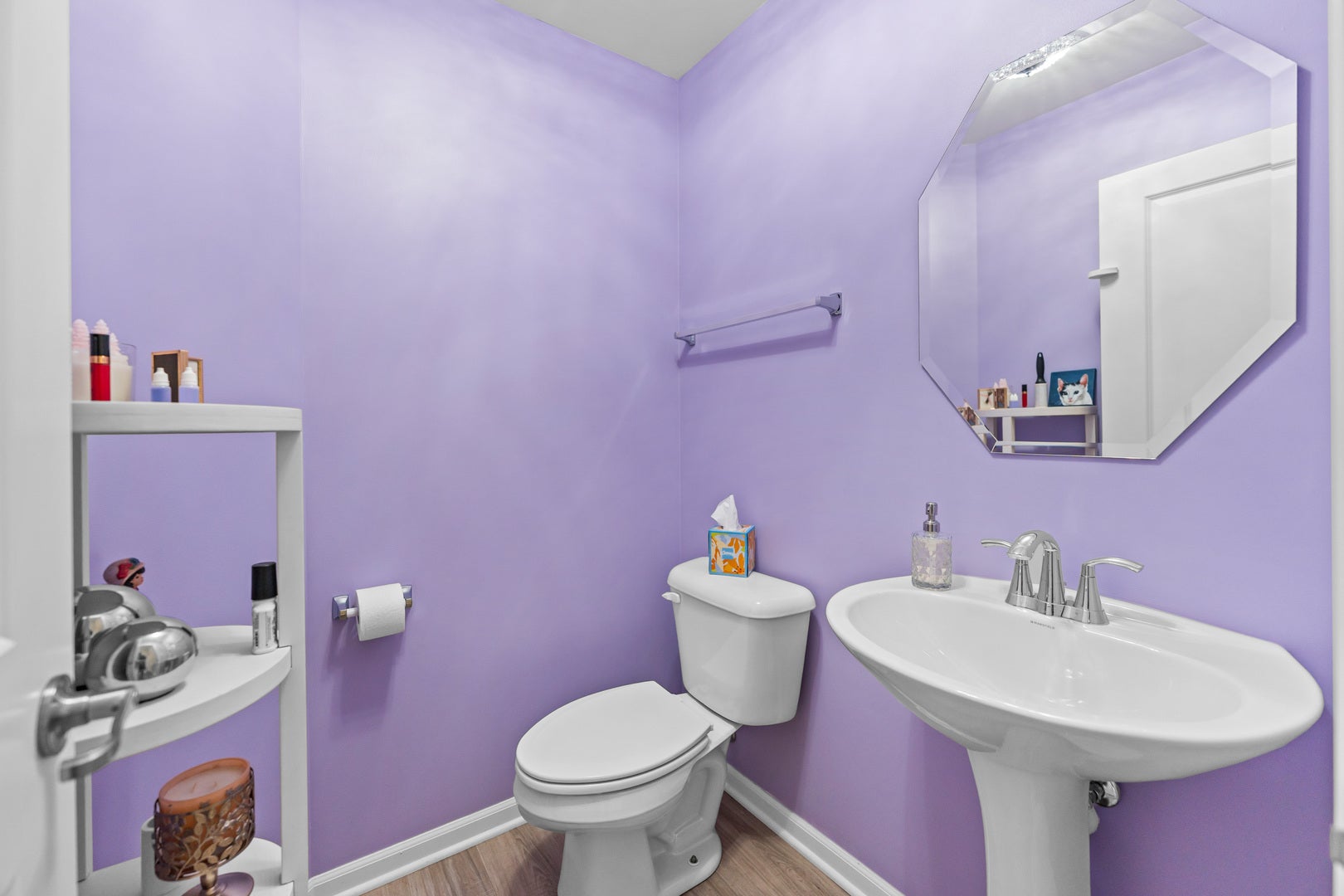 1627 Sager Way, Batavia, IL 60510 1627 Sager Way, Batavia, IL 60510