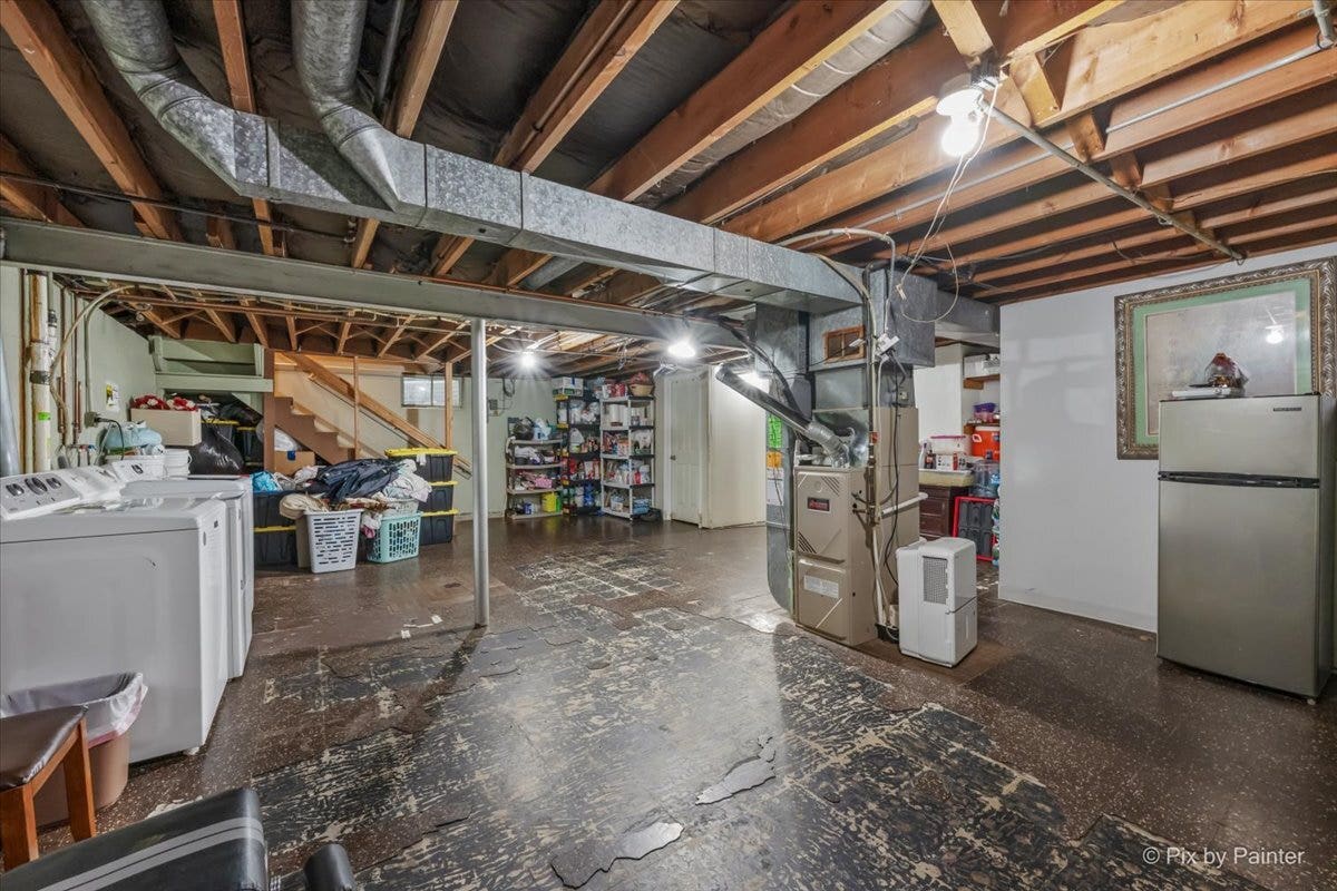 115 S Du Bois Avenue, Elgin, IL 60123 115 S Du Bois Avenue, Elgin, IL 60123