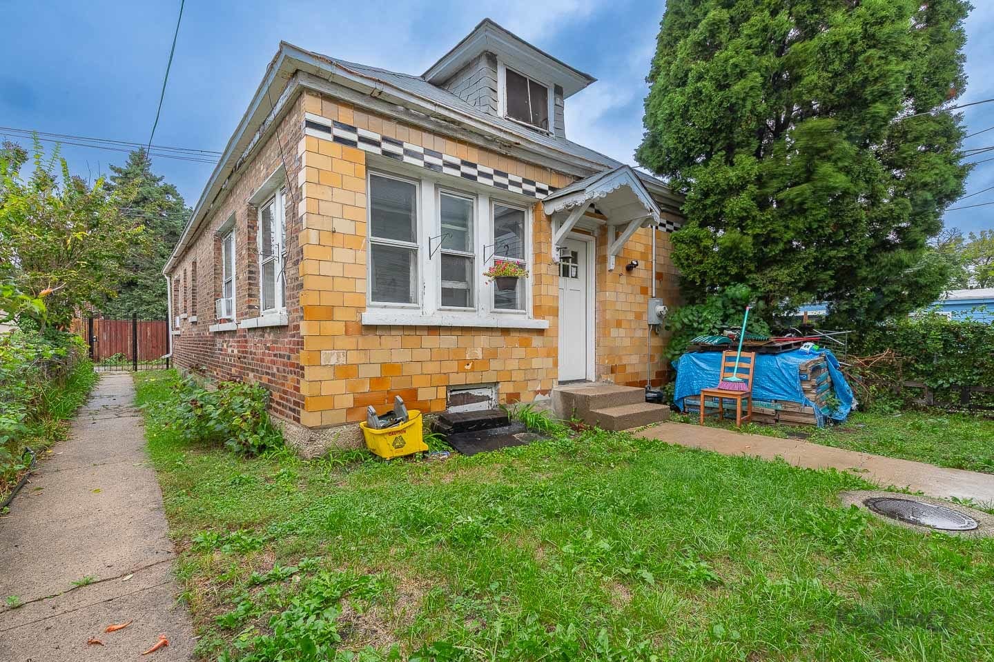 5012 S Washtenaw Avenue, Chicago, IL 60632