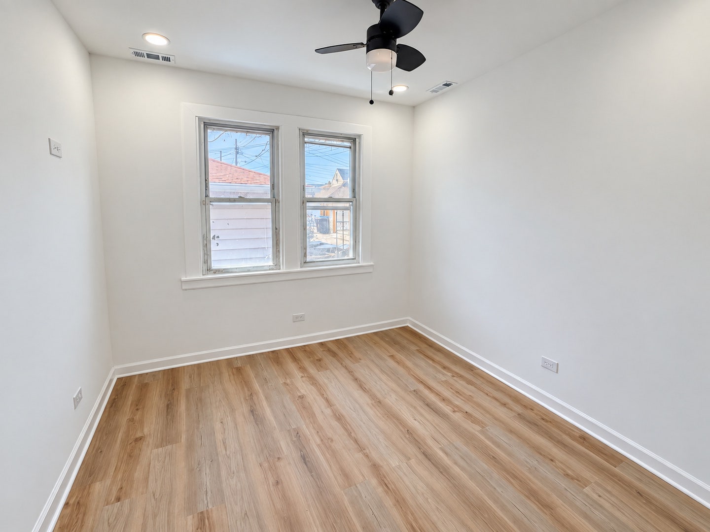 5012 S Washtenaw Avenue, Chicago, IL 60632