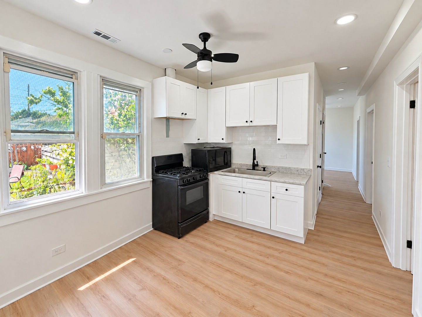 5012 S Washtenaw Avenue, Chicago, IL 60632