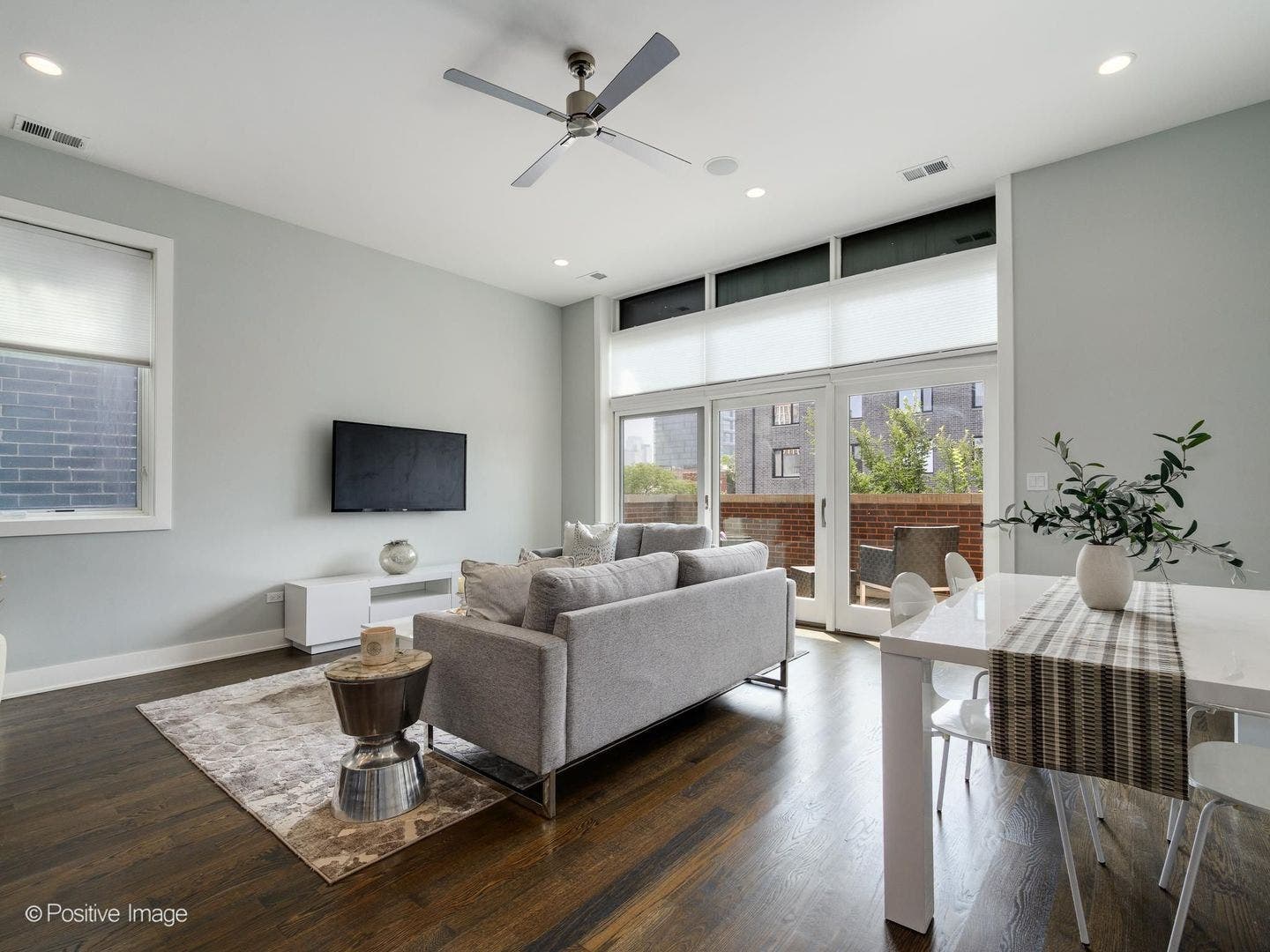 1224 W Ohio Street, #3E, Chicago, IL 60642 1224 W Ohio Street, #3E, Chicago, IL 60642