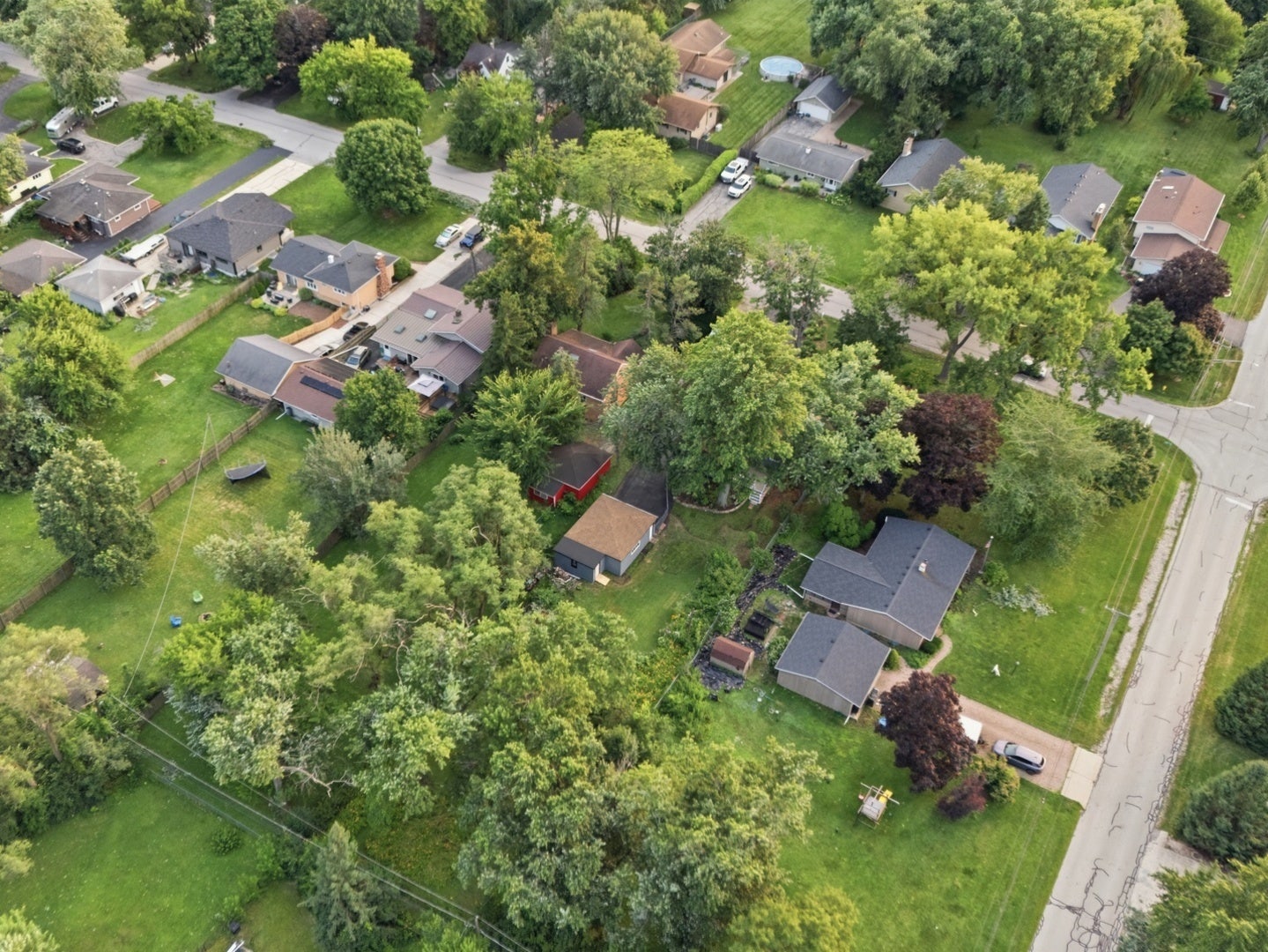 5905 Lee Avenue, Downers Grove, IL 60516 5905 Lee Avenue, Downers Grove, IL 60516