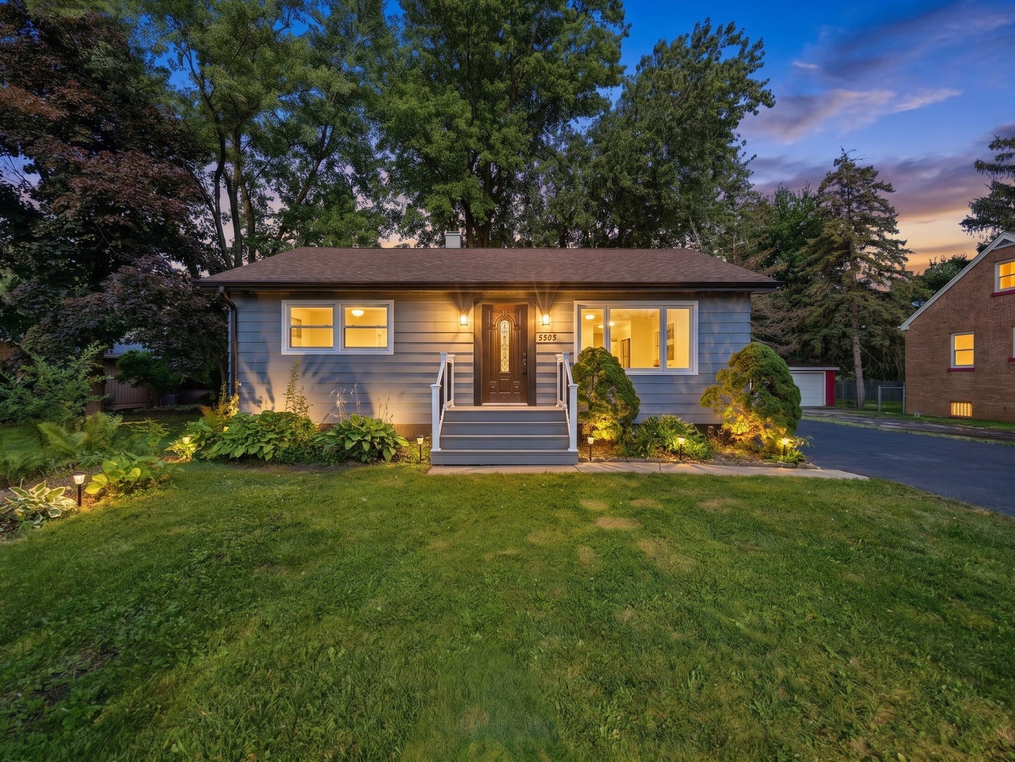 5905 Lee Avenue, Downers Grove, IL 60516 5905 Lee Avenue, Downers Grove, IL 60516