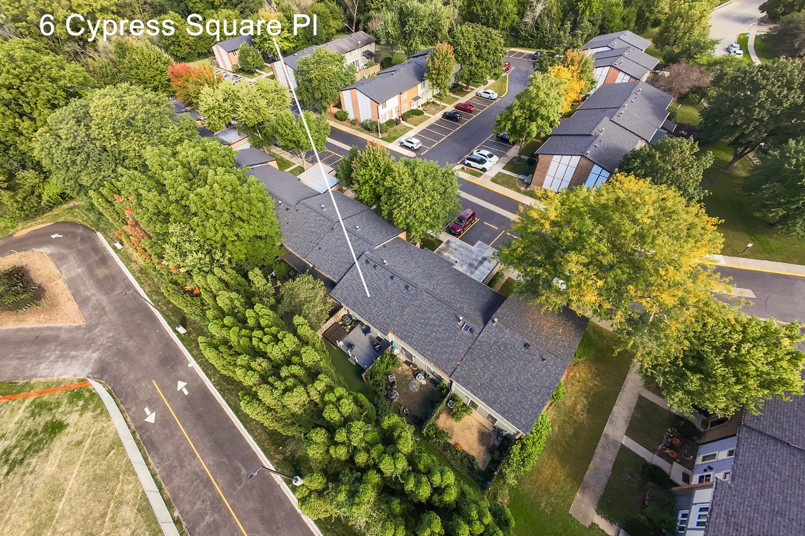 6 Cypress Square, Elgin, IL 60123 6 Cypress Square, Elgin, IL 60123