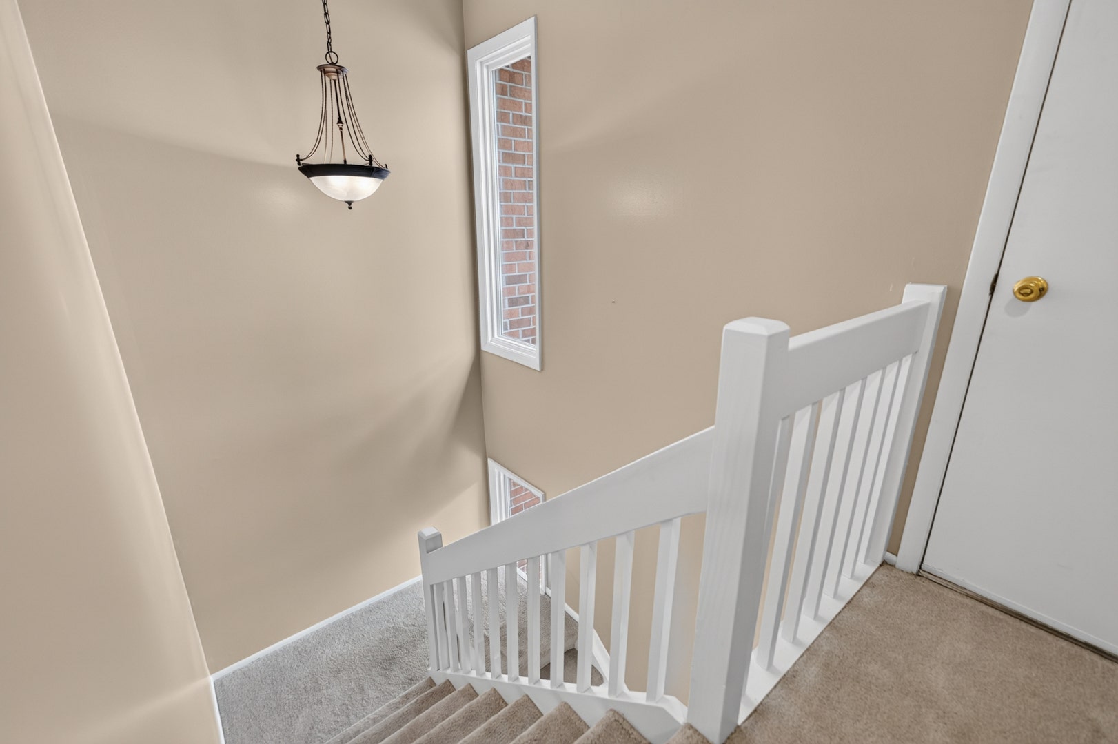 6 Cypress Square, Elgin, IL 60123 6 Cypress Square, Elgin, IL 60123