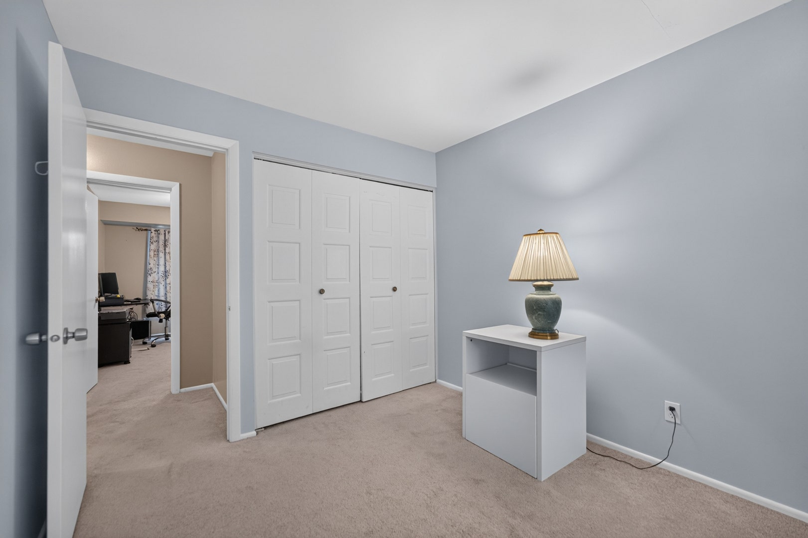 6 Cypress Square, Elgin, IL 60123 6 Cypress Square, Elgin, IL 60123