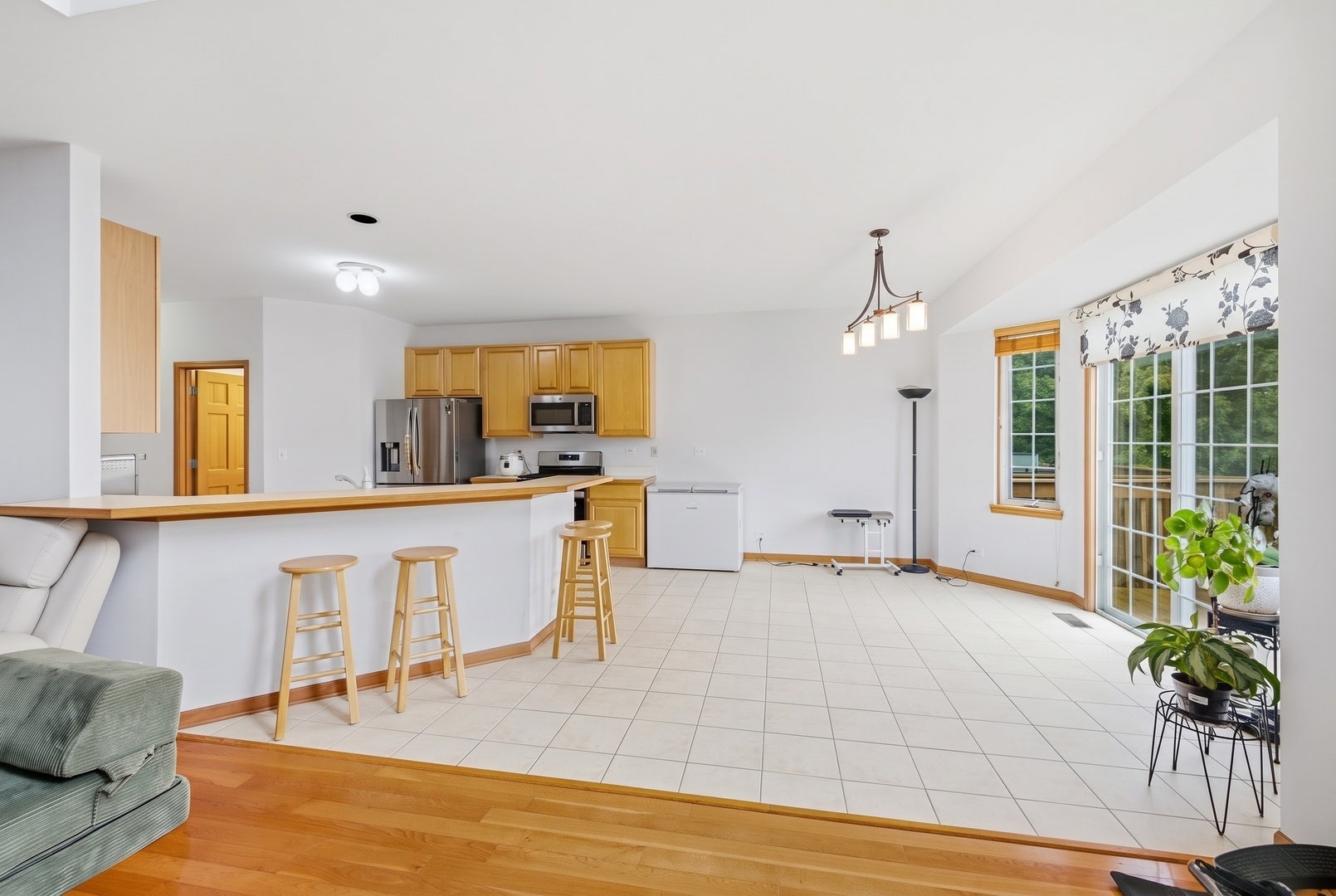 11610 Lake Shore Drive, Orland Park, IL 60467
