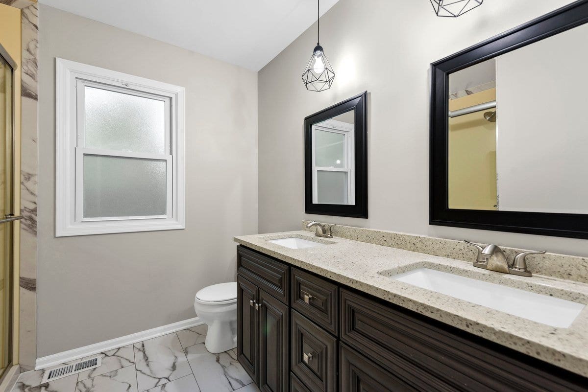 230 Saint Andrews Drive, Bolingbrook, IL 60440 230 Saint Andrews Drive, Bolingbrook, IL 60440