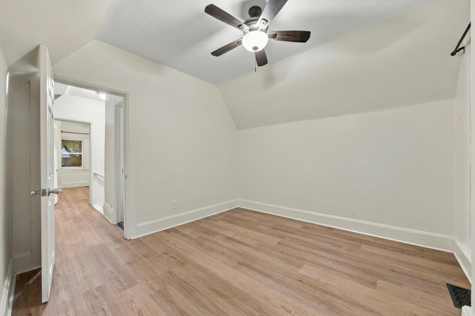 1023 S Claremont Street, Chicago, IL 60612 1023 S Claremont Street, Chicago, IL 60612