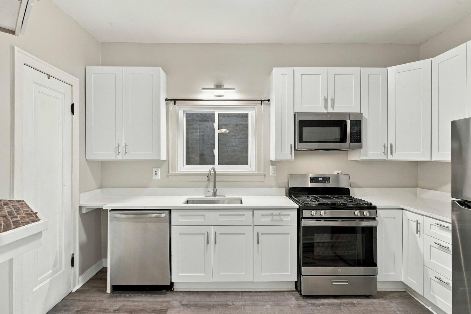 1023 S Claremont Street, Chicago, IL 60612 1023 S Claremont Street, Chicago, IL 60612