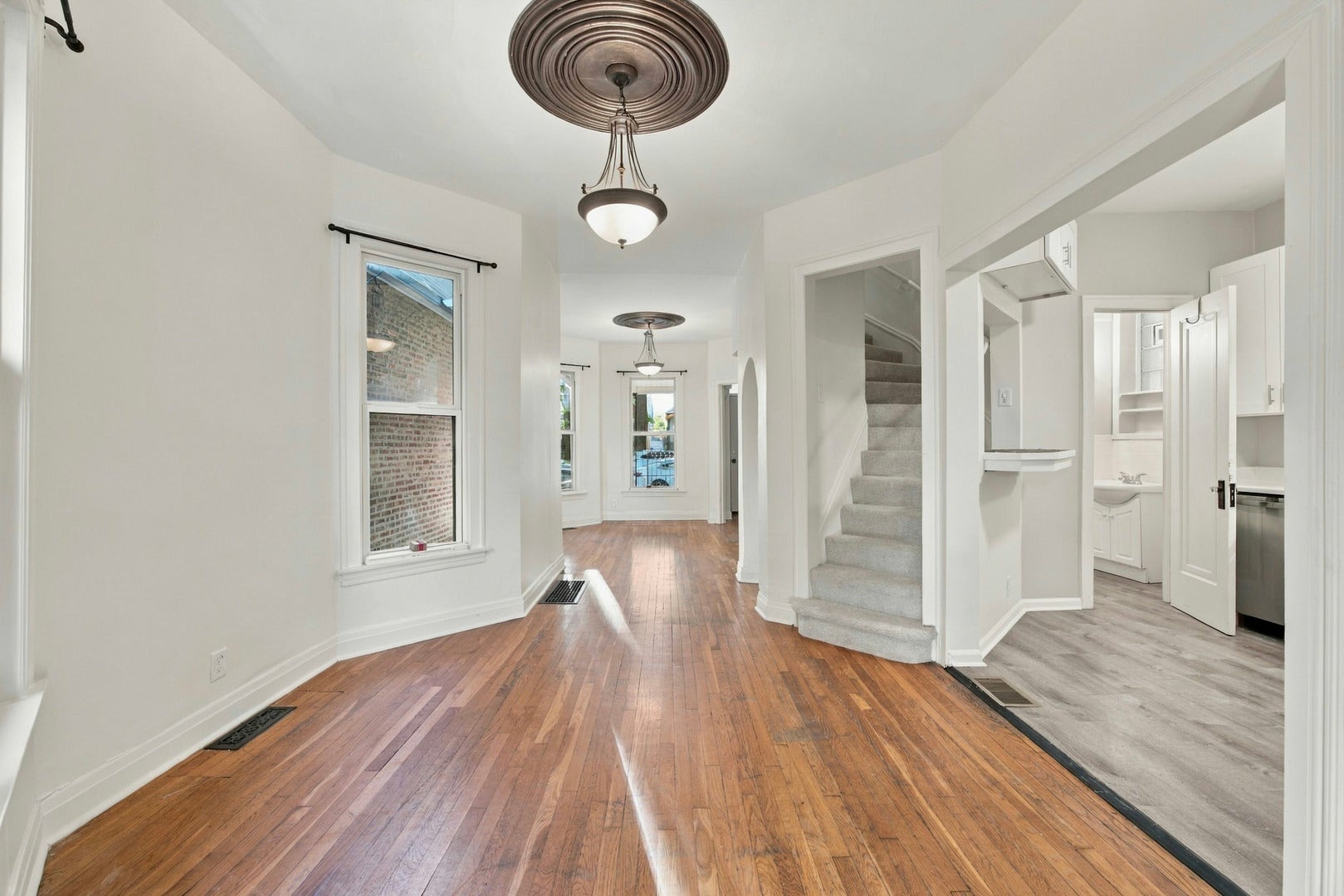 1023 S Claremont Street, Chicago, IL 60612 1023 S Claremont Street, Chicago, IL 60612