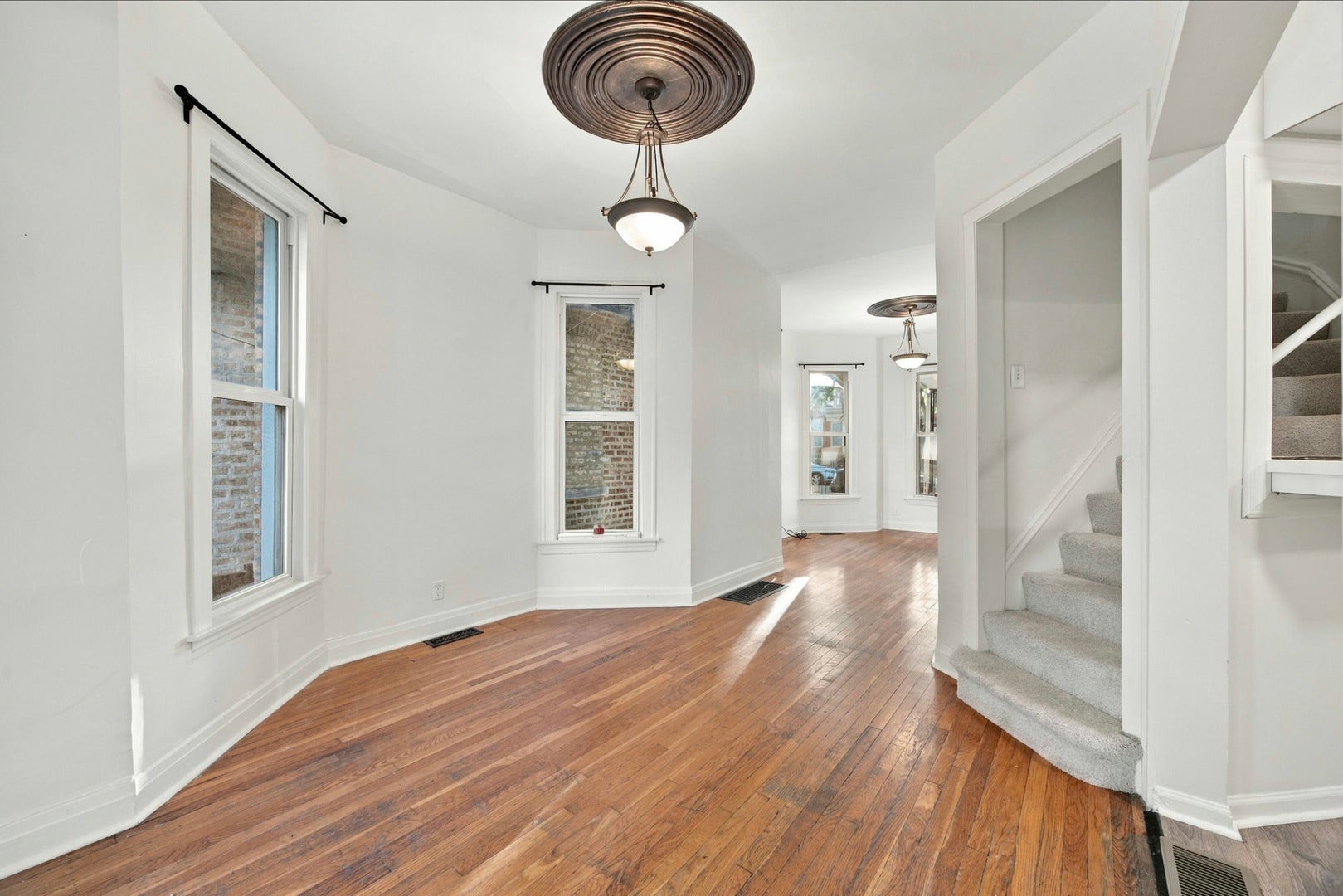 1023 S Claremont Street, Chicago, IL 60612 1023 S Claremont Street, Chicago, IL 60612