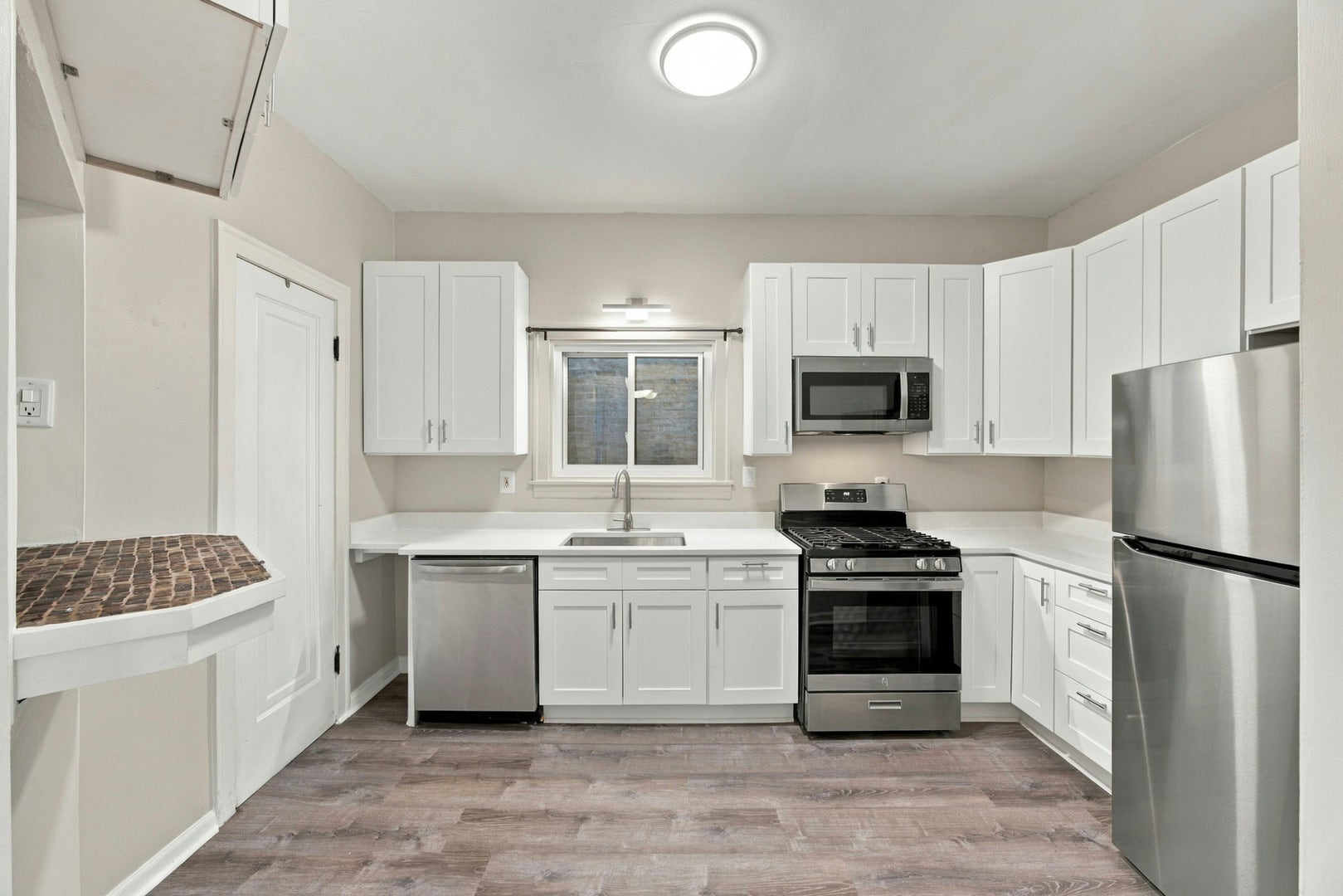 1023 S Claremont Street, Chicago, IL 60612 1023 S Claremont Street, Chicago, IL 60612