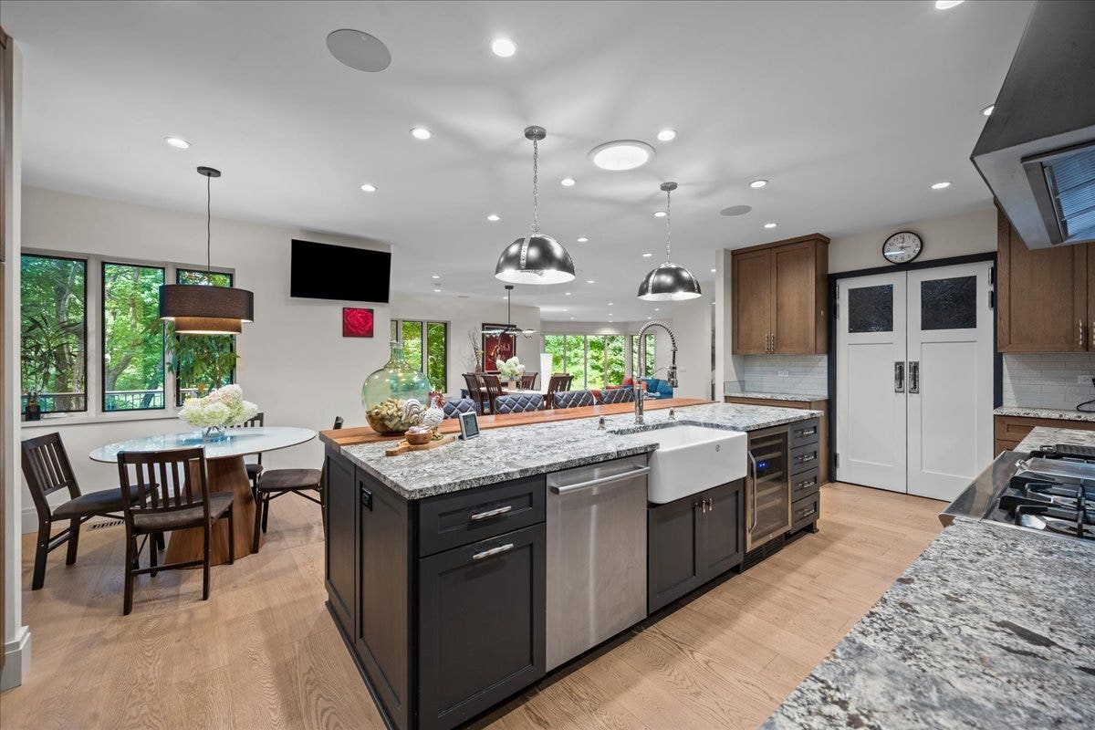 89 Cary Avenue, Highland Park, IL 60035