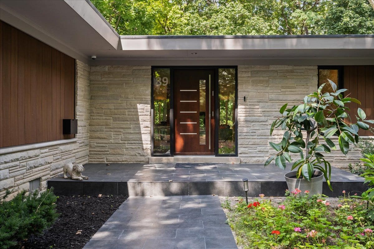 89 Cary Avenue, Highland Park, IL 60035