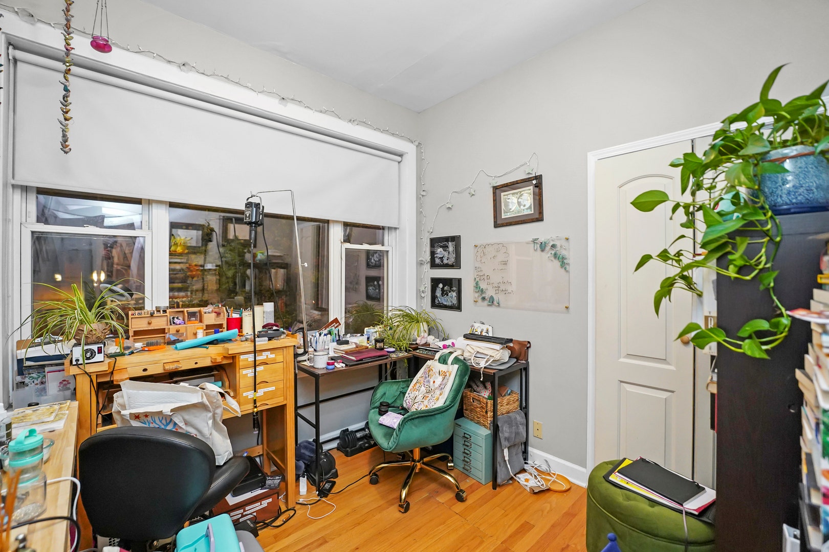 4363 N Lincoln Avenue, Chicago, IL 60618 4363 N Lincoln Avenue, Chicago, IL 60618