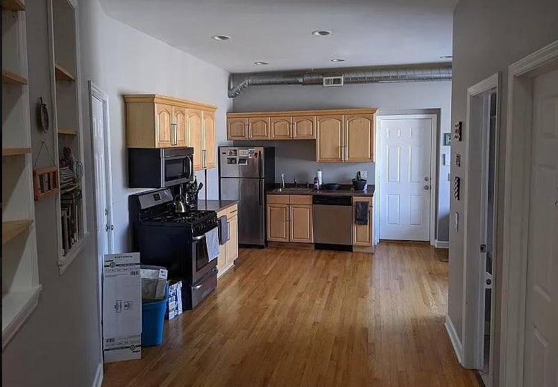 4363 N Lincoln Avenue, Chicago, IL 60618 4363 N Lincoln Avenue, Chicago, IL 60618