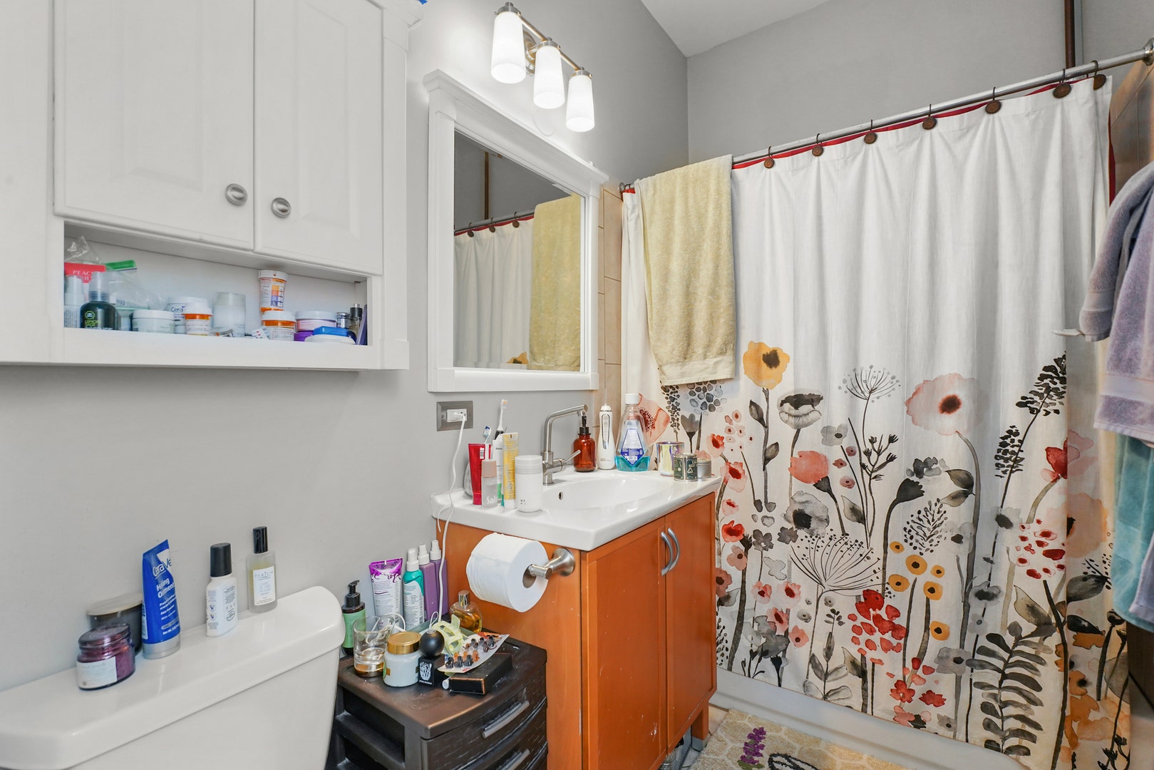 4363 N Lincoln Avenue, Chicago, IL 60618 4363 N Lincoln Avenue, Chicago, IL 60618