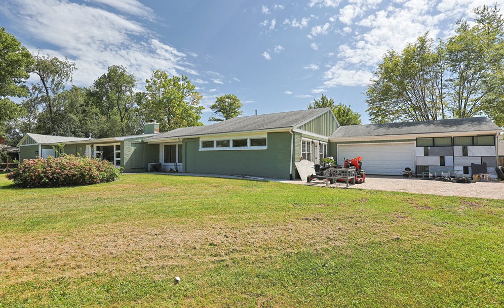 28W563 Roosevelt Road, Winfield, IL 60190 28W563 Roosevelt Road, Winfield, IL 60190