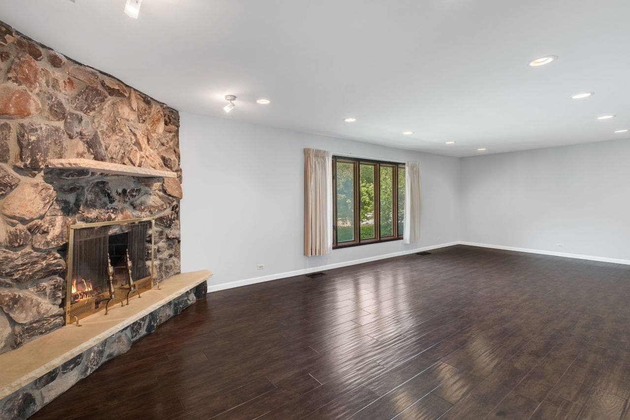 9143 Dr Korczak Terrace, Skokie, IL 60076