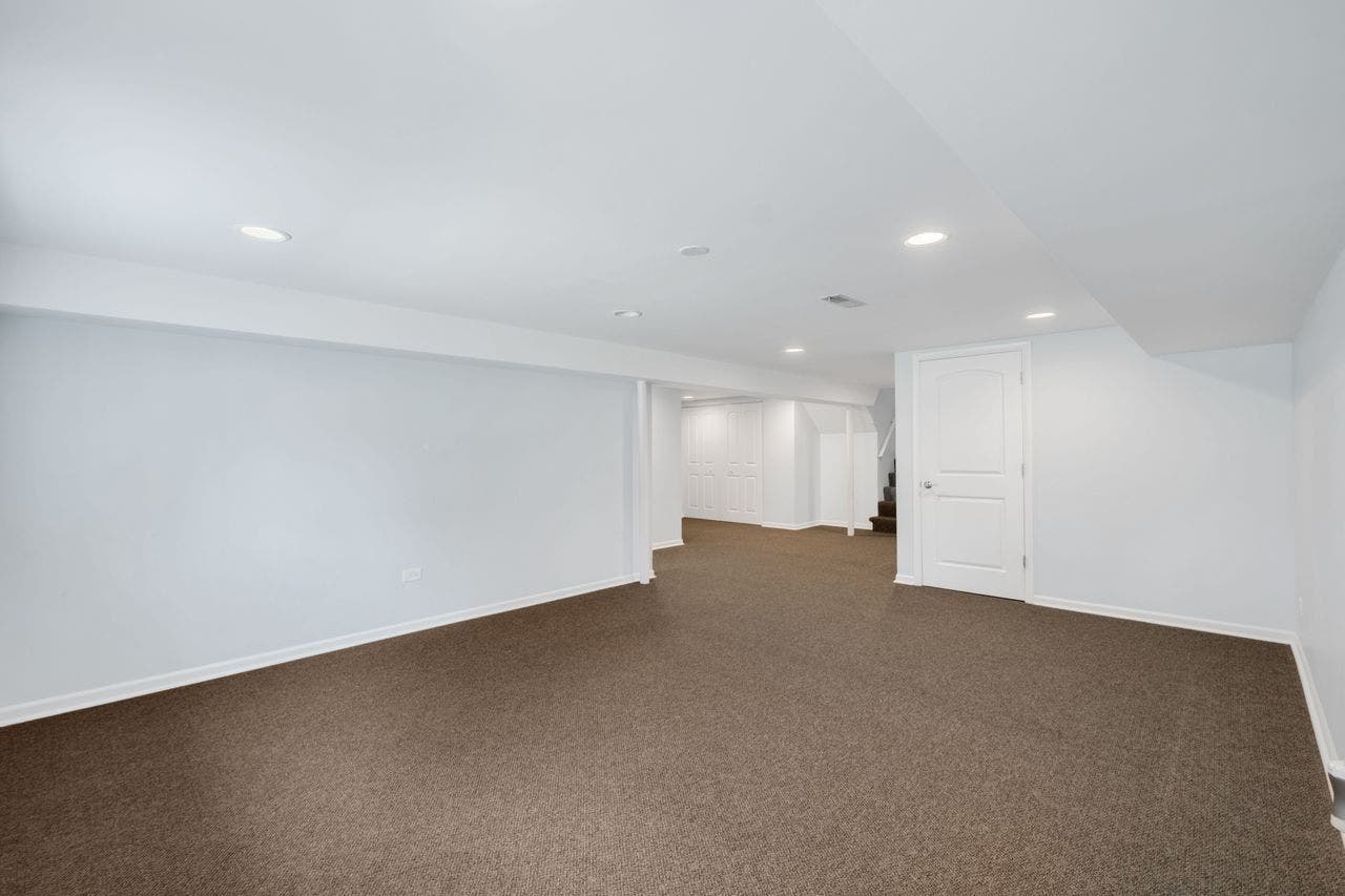 9143 Dr Korczak Terrace, Skokie, IL 60076