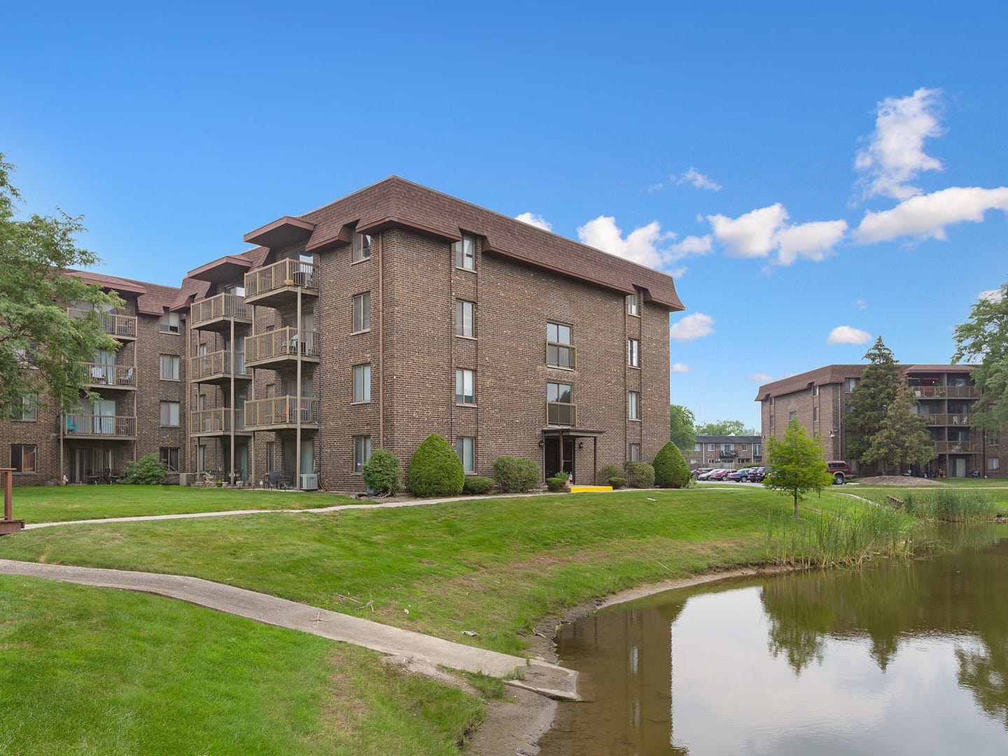 830 Elder Road, #406, Homewood, IL 60430 830 Elder Road, #406, Homewood, IL 60430