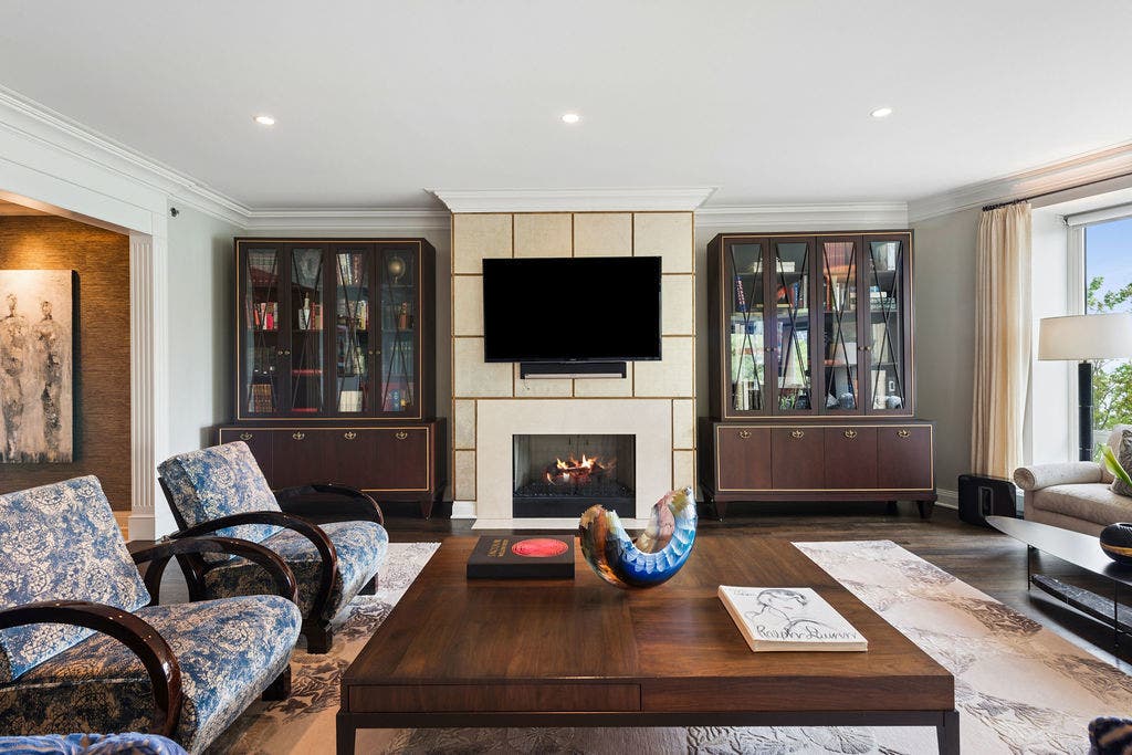 840 N LAKE SHORE Drive, #401-402, Chicago, IL 60611 840 N LAKE SHORE Drive, #401-402, Chicago, IL 60611