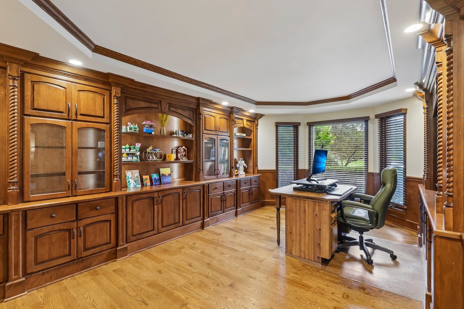 1504 Greenlake Drive, Aurora, IL 60502 1504 Greenlake Drive, Aurora, IL 60502
