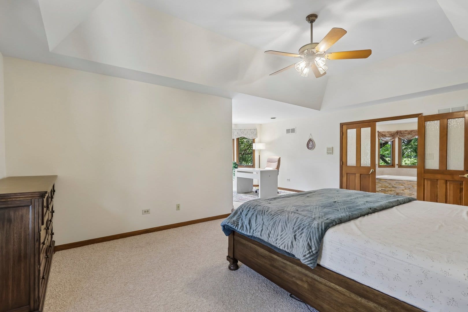 1504 Greenlake Drive, Aurora, IL 60502 1504 Greenlake Drive, Aurora, IL 60502