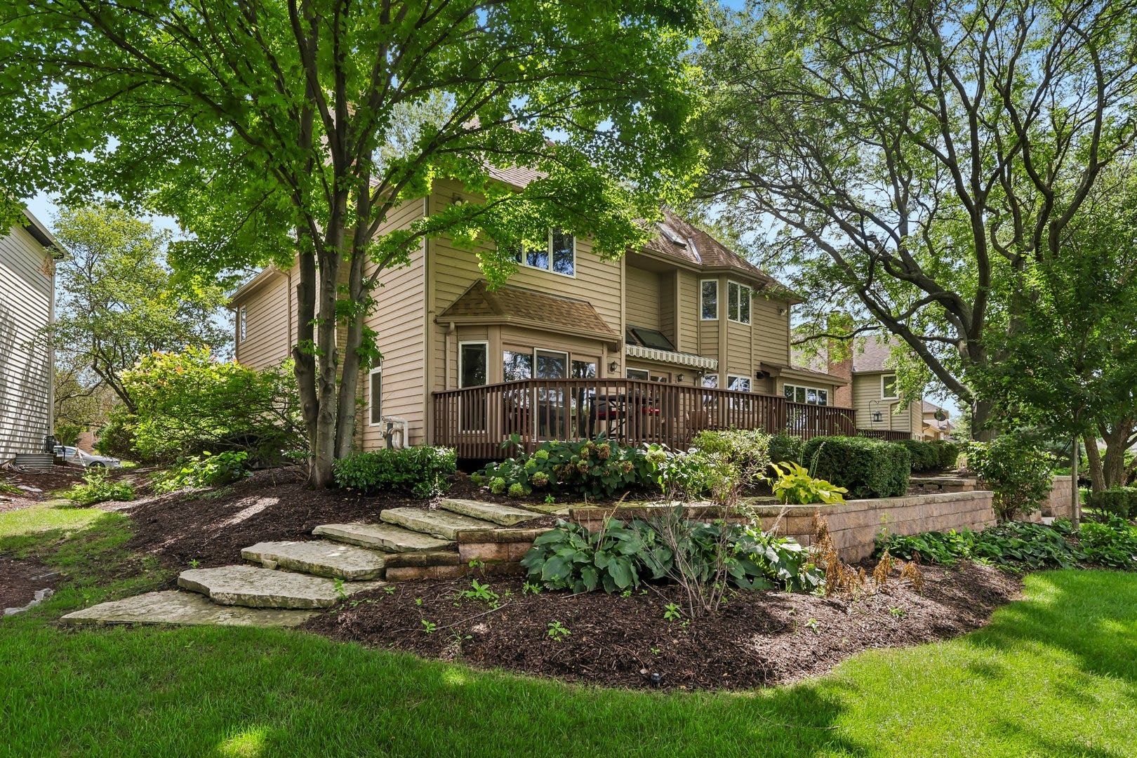 1504 Greenlake Drive, Aurora, IL 60502 1504 Greenlake Drive, Aurora, IL 60502