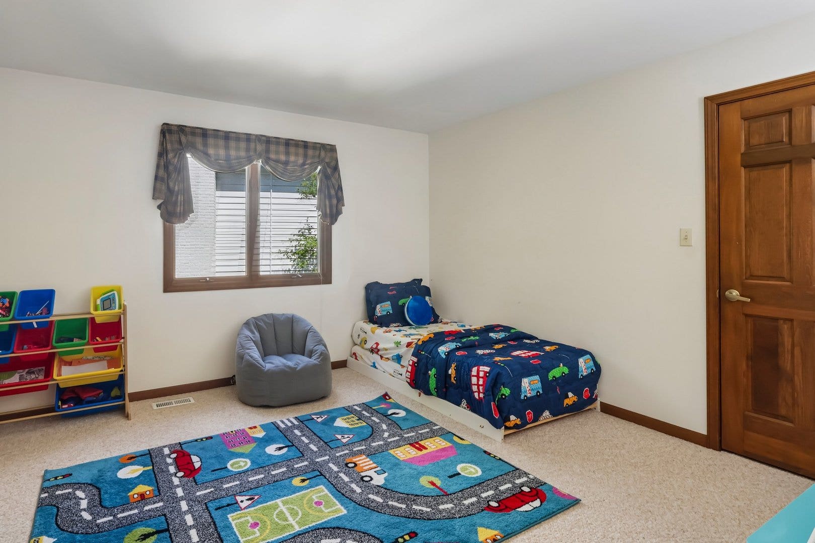 1504 Greenlake Drive, Aurora, IL 60502 1504 Greenlake Drive, Aurora, IL 60502