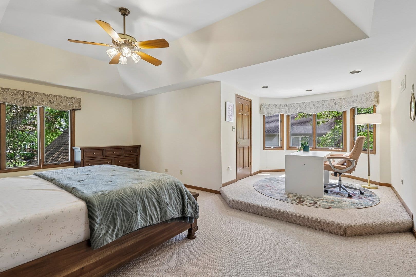 1504 Greenlake Drive, Aurora, IL 60502 1504 Greenlake Drive, Aurora, IL 60502