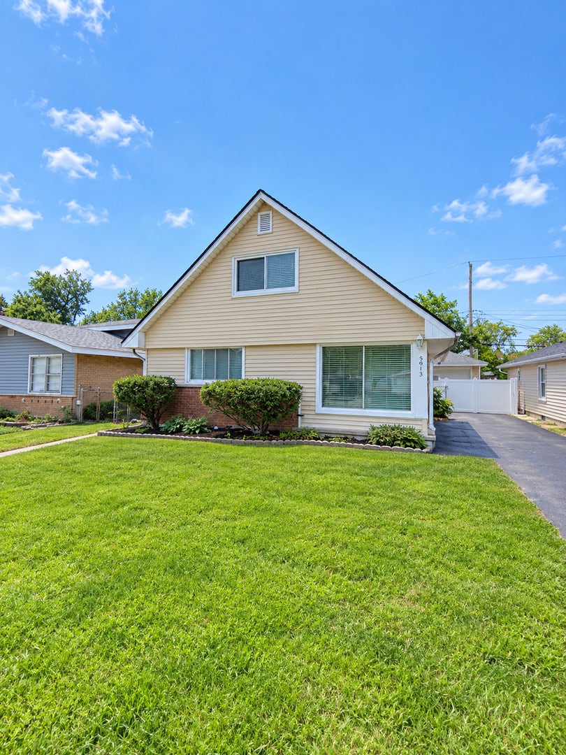 Property photo for 3913 168th Street, Country Club Hills, IL