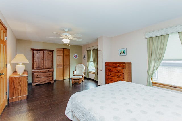 7022 Birchwood Avenue, Niles, IL 60714
